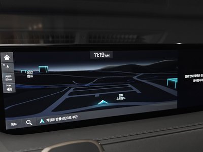 2023 Genesis G80 (RG3) thumbnail 23