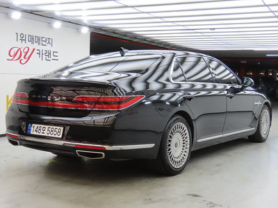 GENESIS G90 - 2