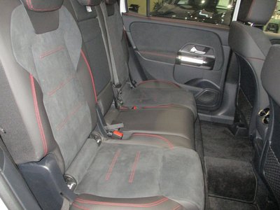 صورة مصغرة 24 لـ 2024 Mercedes-BENZ GLB