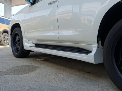 TOYOTA LAND CRUISER PRADO - 7