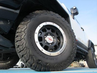 TOYOTA FJ CRUISER - 9