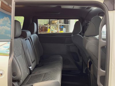 2025 Toyota ALPHARD — фото 8