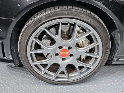 MERCEDES-BENZ E-CLASS - 6