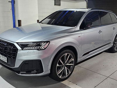 AUDI Q7 - 4