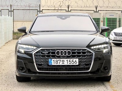 صورة 4 لـ 2022 AUDI A8