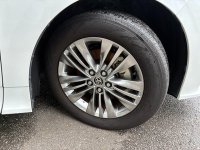 2024 Toyota ALPHARD photo 4
