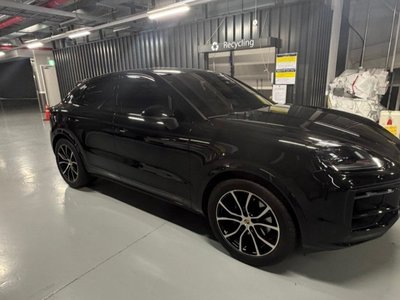 PORSCHE CAYENNE - 2
