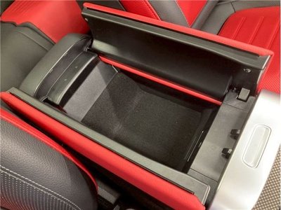 2025 Mercedes-BENZ C-CLASS AMG 缩略图 42