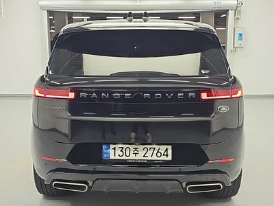 صورة 2 لـ 2023 LAND Rover RANGE ROVER SPORT