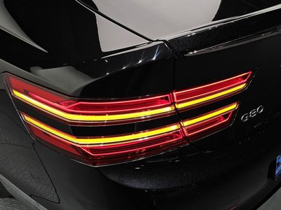 GENESIS G80 (RG3) - 10