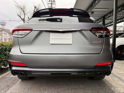 2022 Maserati LEVANTE thumbnail 21