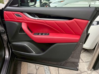 2022 Maserati LEVANTE thumbnail 43