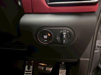 2022 Maserati LEVANTE thumbnail 54