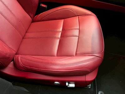 2022 Maserati LEVANTE thumbnail 38