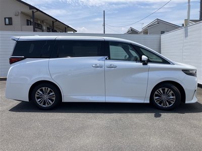 صورة 8 لـ 2023 Toyota ALPHARD