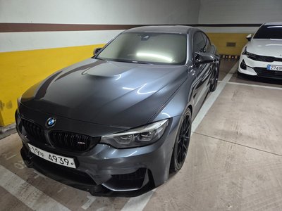 BMW M4 - 5