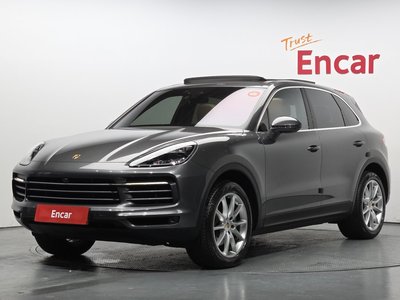 PORSCHE CAYENNE - 1