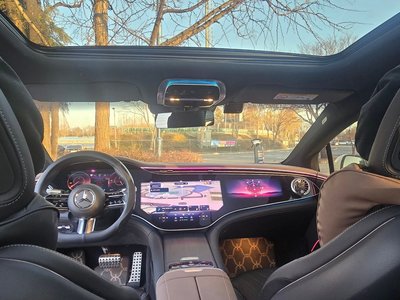 MERCEDES-BENZ EQS - 7