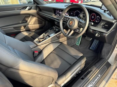 2020 Porsche 911 — миниатюра 18
