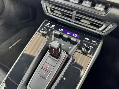 2020 Porsche 911 — миниатюра 34