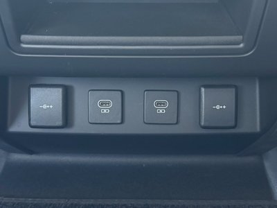2022 LAND Rover DEFENDER — миниатюра 39