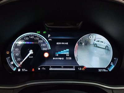 GENESIS GV80 - 8