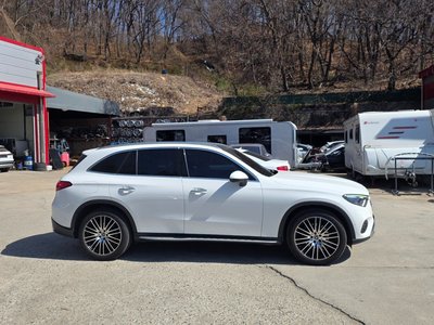 MERCEDES-BENZ GLC - 4