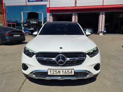 MERCEDES-BENZ GLC - 1