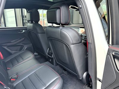 2020 Porsche MACAN thumbnail 69
