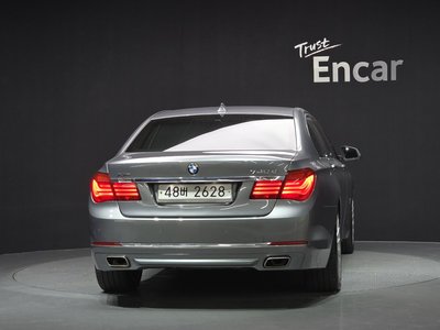 BMW 7 SERIES - 3
