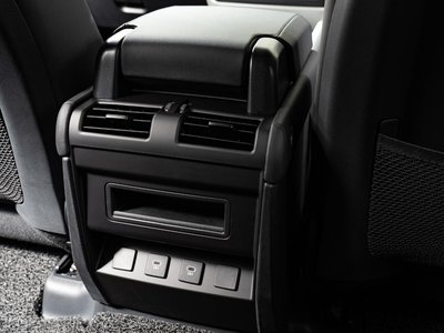 2025 LAND Rover DEFENDER — миниатюра 33