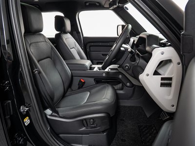 2025 LAND Rover DEFENDER — миниатюра 38