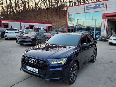 AUDI Q7 - 5