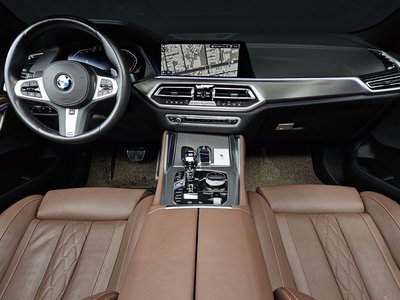 2022 BMW X6 — фото 5