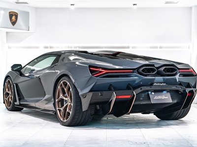 صورة مصغرة 13 لـ 2025 Lamborghini REVUELTO