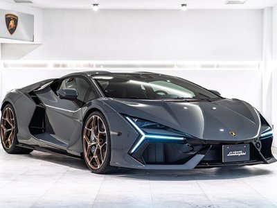 صورة 6 لـ 2025 Lamborghini REVUELTO