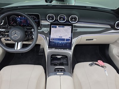 صورة 4 لـ 2025 Mercedes-BENZ CLE
