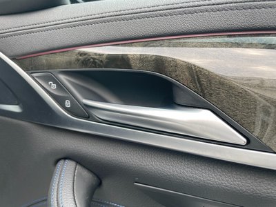 2020 BMW 5 SERIES — миниатюра 25