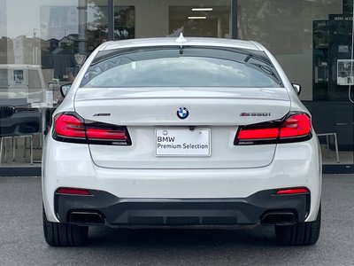 2020 BMW 5 SERIES — фото 10