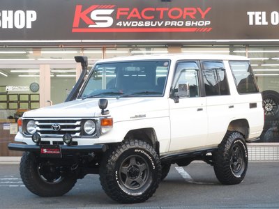صورة 1 لـ 2000 Toyota LAND CRUISER 70