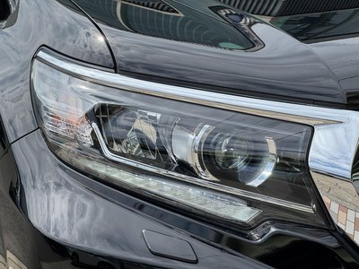 TOYOTA LAND CRUISER PRADO - 9