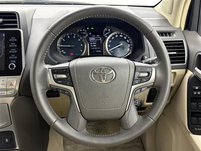 TOYOTA LAND CRUISER PRADO - 4