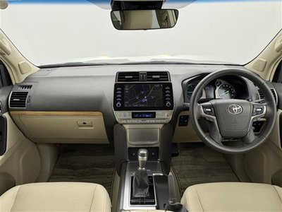 TOYOTA LAND CRUISER PRADO - 3