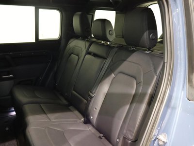 LAND ROVER DEFENDER - 6