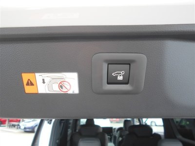 صورة مصغرة 28 لـ 2023 Toyota ALPHARD