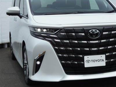 2023 Toyota ALPHARD photo 9