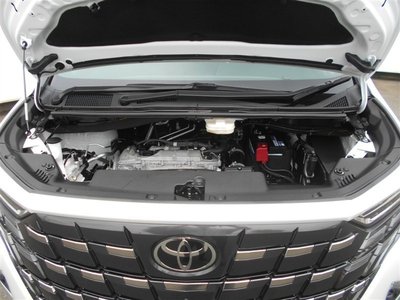 2023 Toyota ALPHARD photo 8