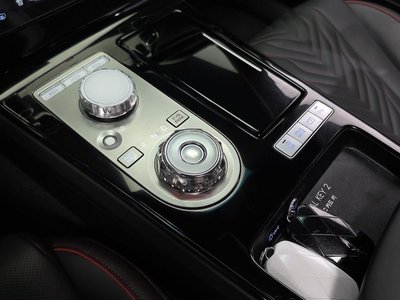 2024 Genesis G80 (RG3) 照片 9