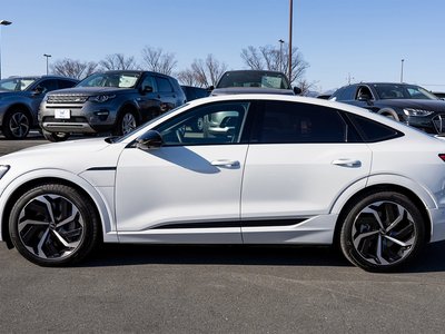 AUDI Q8 SPORTBACK E-TRON - 8