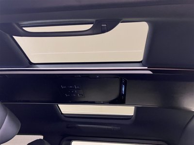 صورة مصغرة 32 لـ 2023 Toyota VELLFIRE